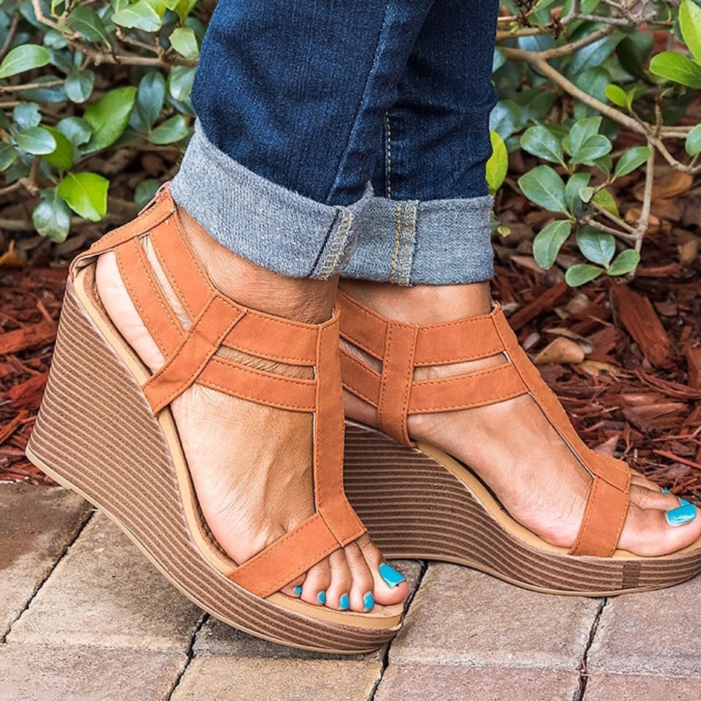 Sandstone T- Strap Wedges Sandals